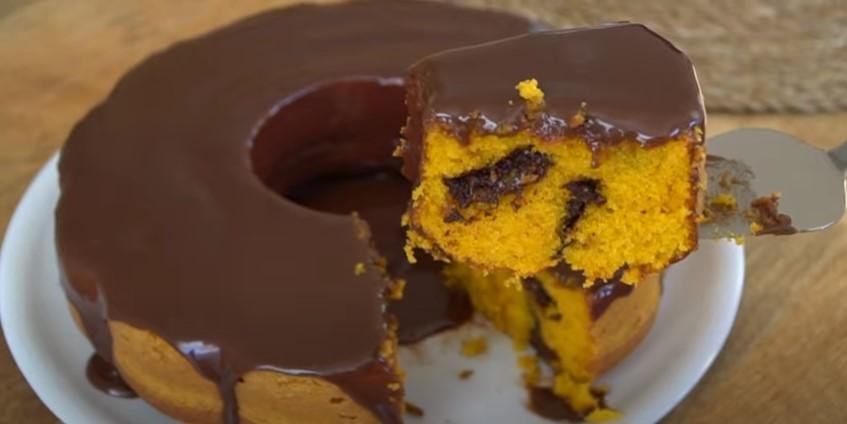 receita de bolo de cenoura com cobertura de chocolate