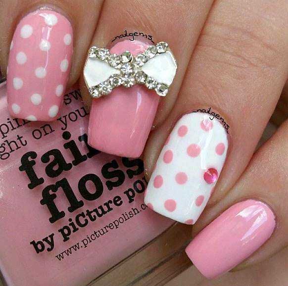 80 fotos de unhas bonitas decoradas em cor de rosa 50