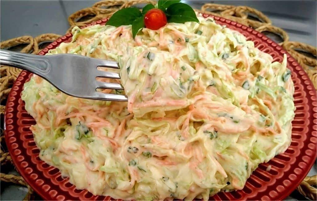 salada de repolho americana: receitinha leve e muito saborosa!