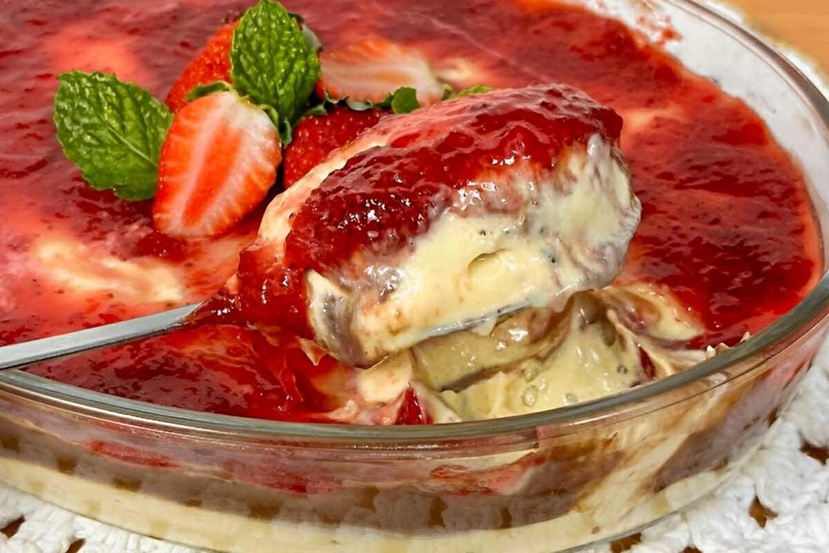 sobremesa sensação de morango com mousse de maracujá