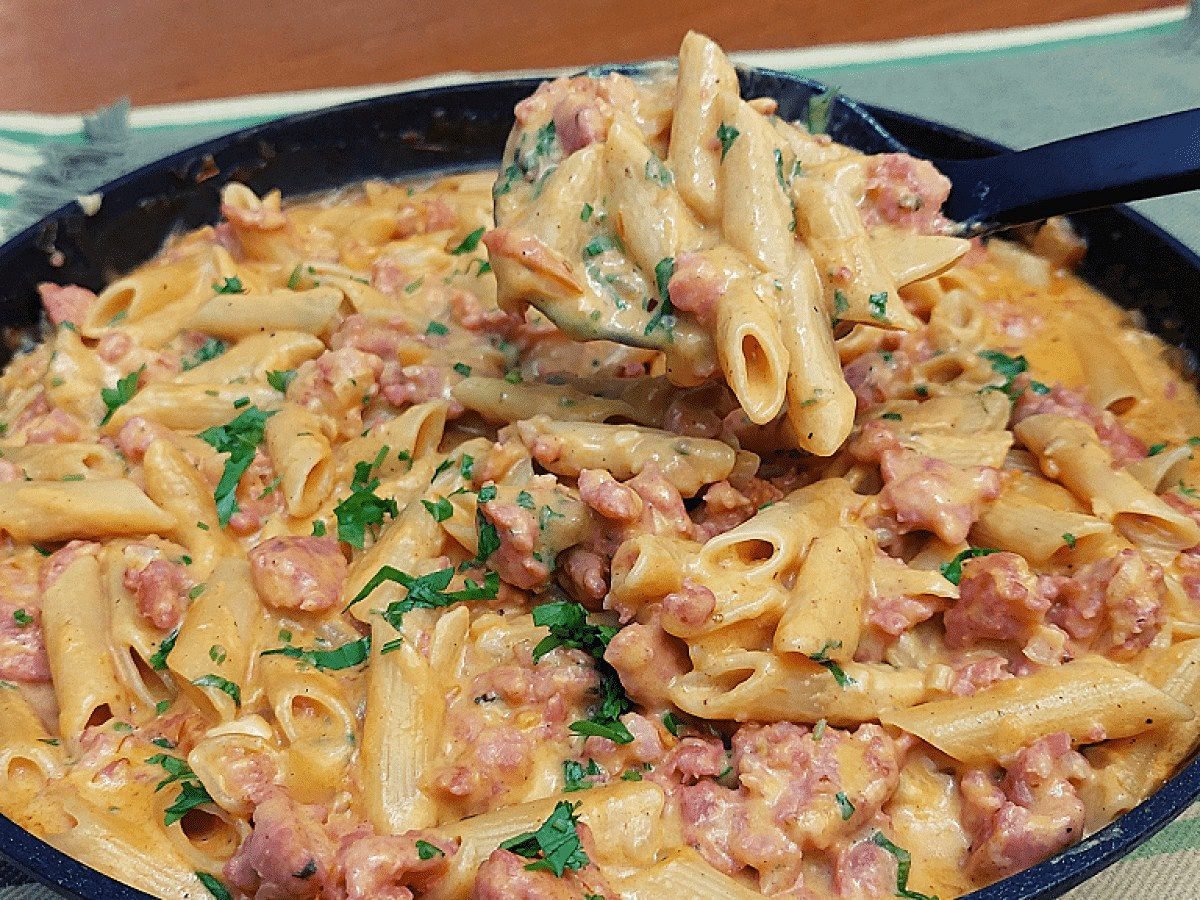 macarrão com calabresa na pressão super cremoso a