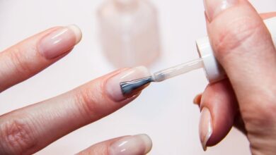4 truques com a base de unha que vão além da manicure — Bau das DICAS