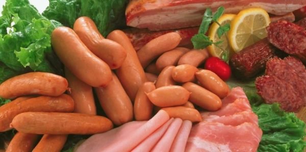 1502442228 230 8 alimentos que podem causar refluxo acido