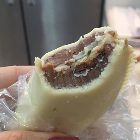 pastel recheado com nutella