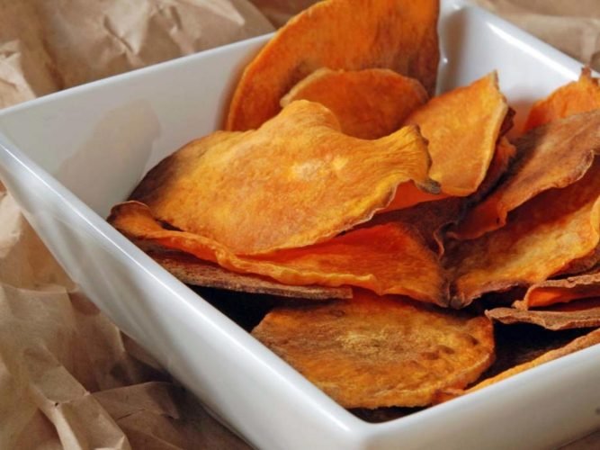 Como fazer chips de batata doce 1554879s1280h960 Como fazer chips de batata doce