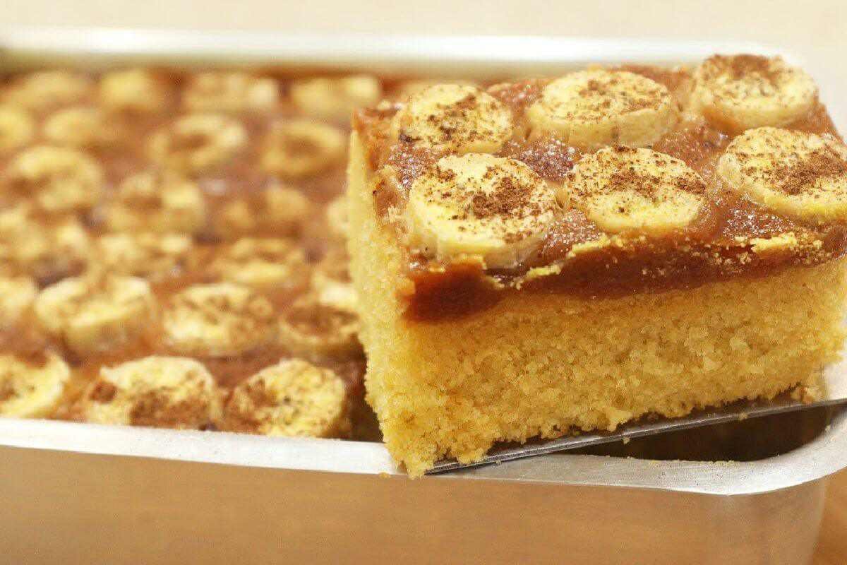 Bolo de fuba com banana o sabor dispensa comentarios