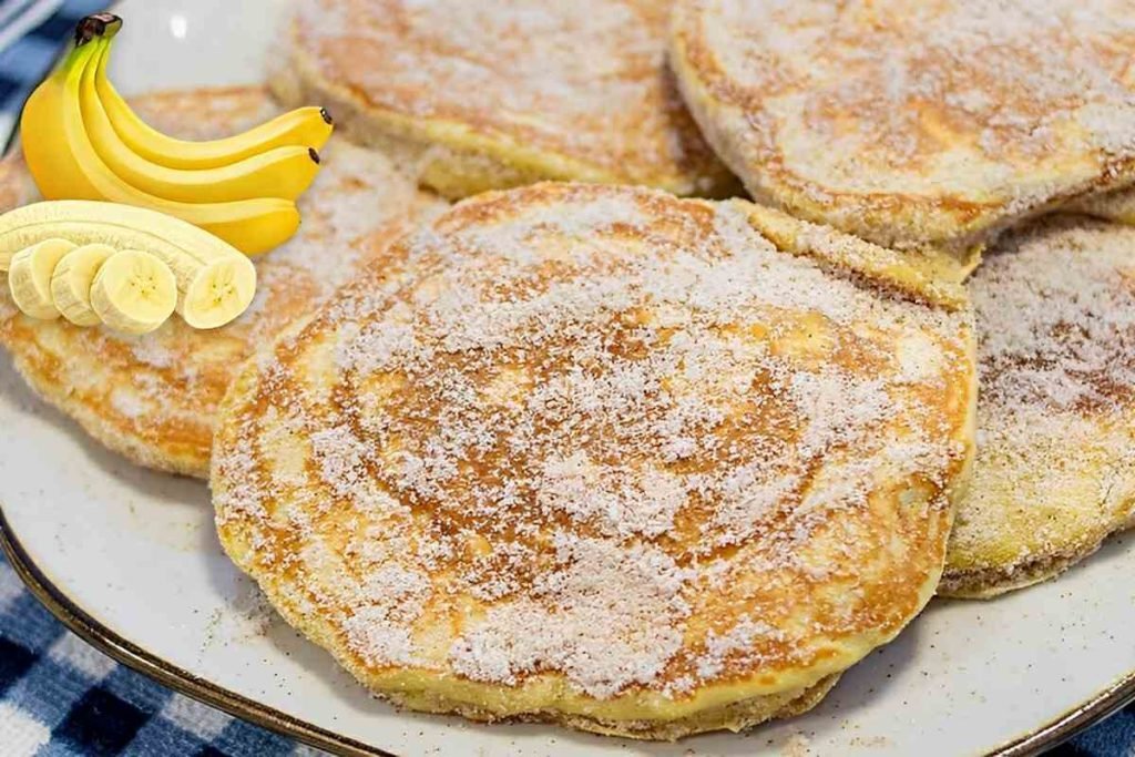 Receita de Pãozinho de Banana de frigideira: Fácil, rápida e saborosa!