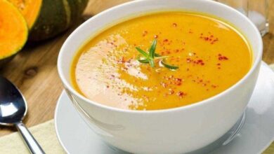 6 Sopas detox saborosas para você emagrecer