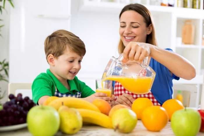 Dicas para incluir frutas e verduras na alimentação do seu filho