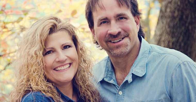 Aos 46 anos, sua mulher lhe confessa que é infiel há 10 anos. O que ele faz a seguir vai quebrar seu coração