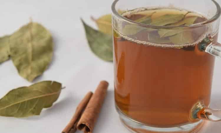 chá de louro com camomila