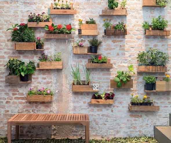 1497470627 339 diy como montar um jardim vertical no quintal