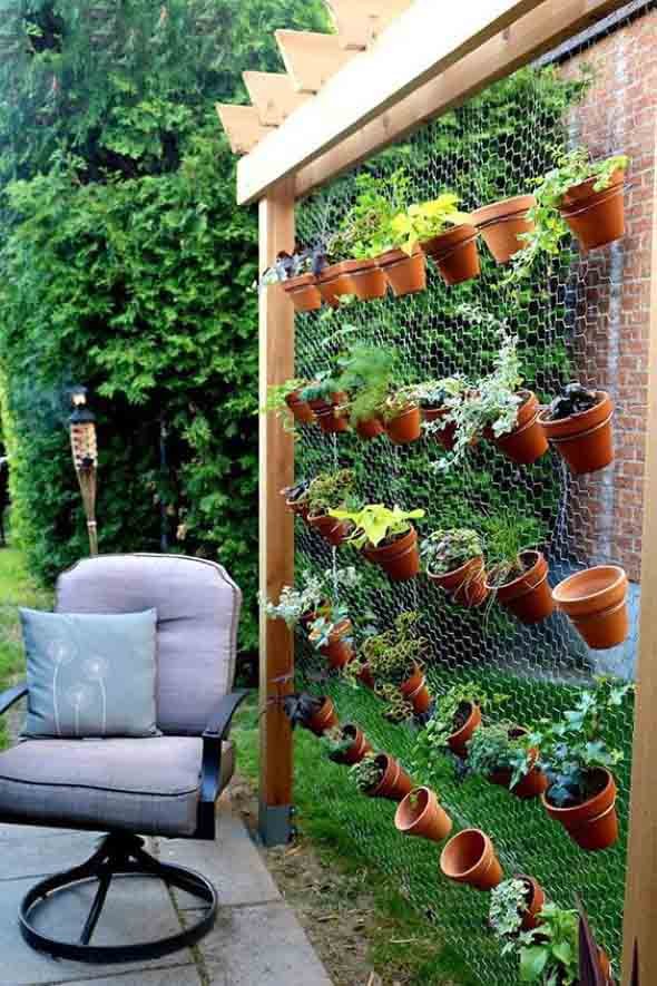1497470627 469 diy como montar um jardim vertical no quintal