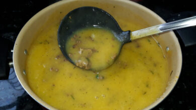Caldo de abóbora com carne moída