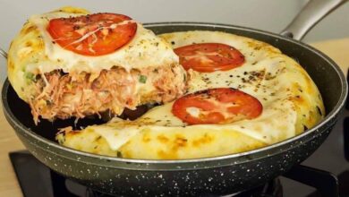 Lanchão de frango na frigideira, sem farinha aprenda essa gostosura