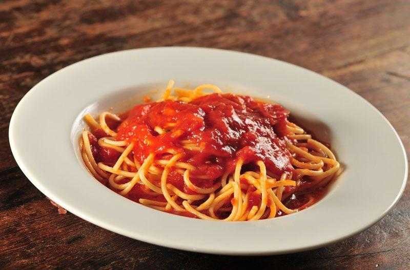 receita de espaguete ao sugo