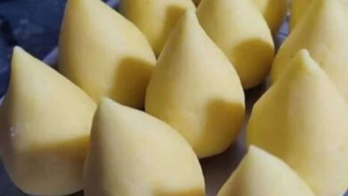 Quando faço essa receita de Massa para Coxinha Crocante não sobra nem farelo! Aprenda e arrase nas festinhas!