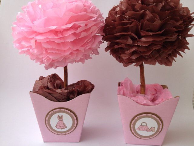 topiarias de pompons de papel 