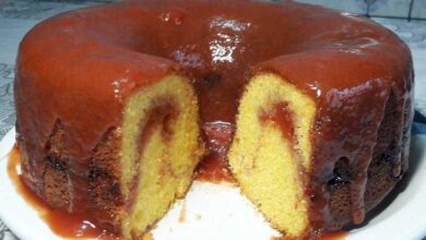 Bolo de Milho com Requeijão e Goiabada