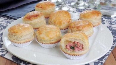 Empada de queijo e calabresa
