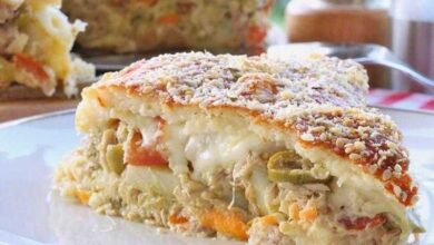 Torta salgada com sobras de arroz