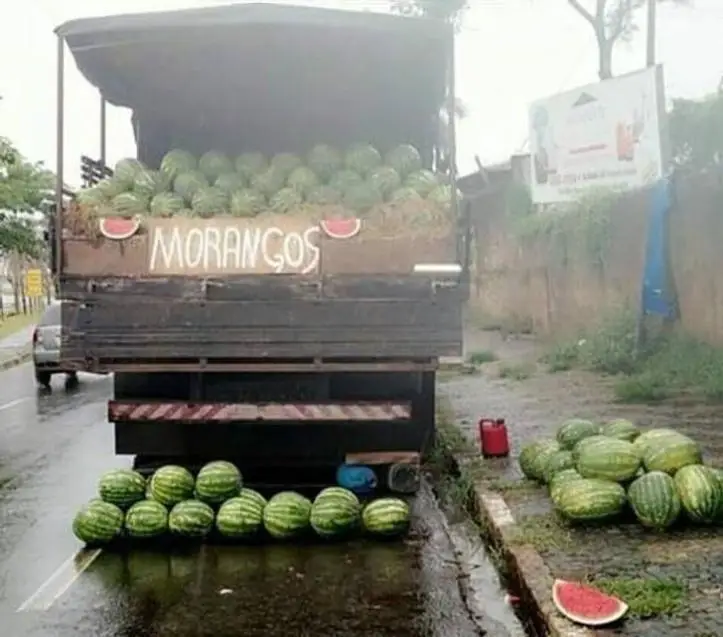 27 placas engracadas que causam uma grande confusao em que